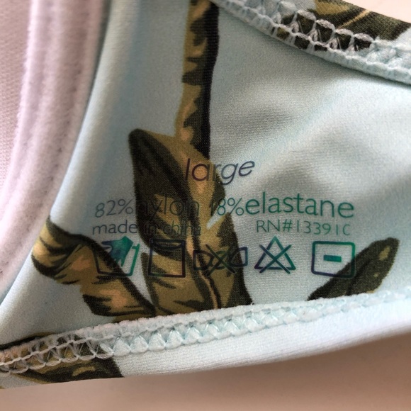 Show Me Your Mumu Bayside Bikini Bra Top NWOT - Picture 9 of 10